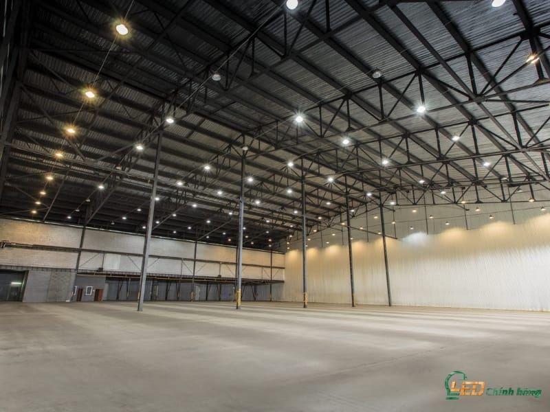 Hướng Dẫn Chi Tiết Công Thức Tính Toán Công Suất Đèn Highbay