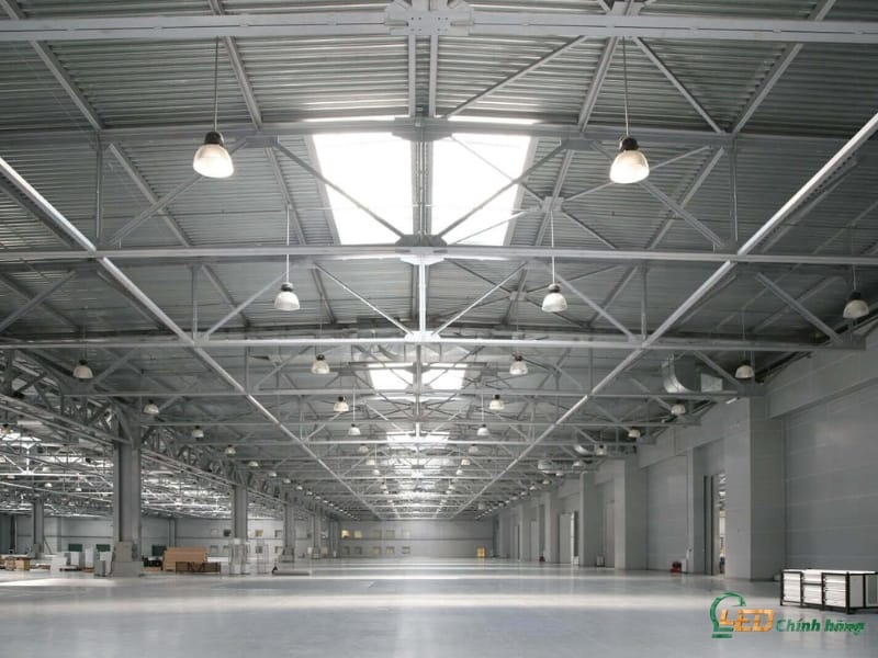 Tại Sao Việc Tính Toán Công Suất Đèn Highbay Chính Xác Lại Quan Trọng Đến Vậy?