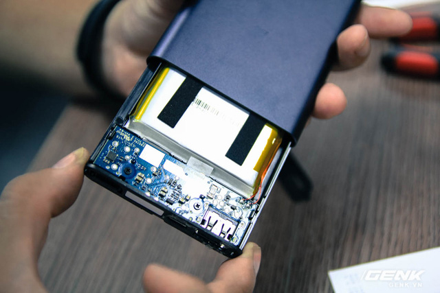 sạc dự phòng Xiaomi 10000 mAh Gen 2