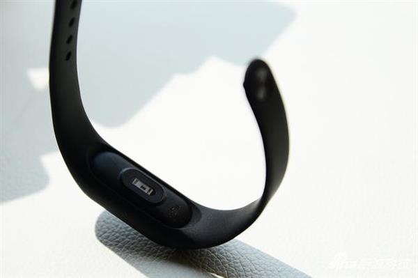 Vòng đeo tay Xiaomi Miband 2