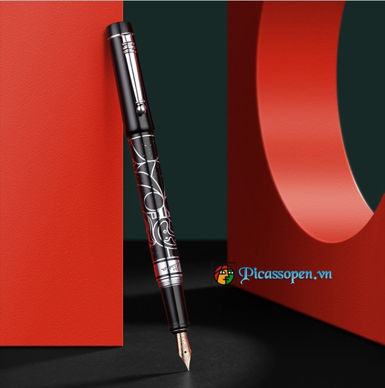 Bút máy Picasso 90 cài màu bạc