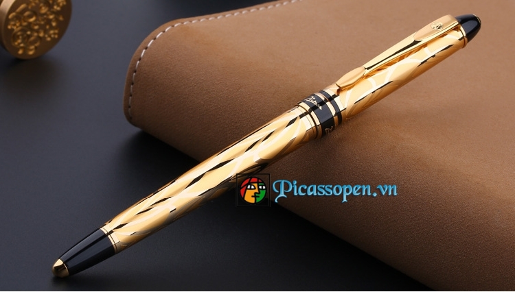 Bút cao cấp Picasso 901 màu vàng