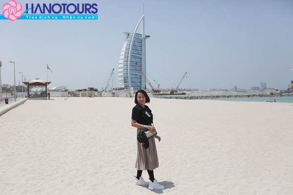 Khách sạn Burj Al Arab - Ngọn tháp A-rập