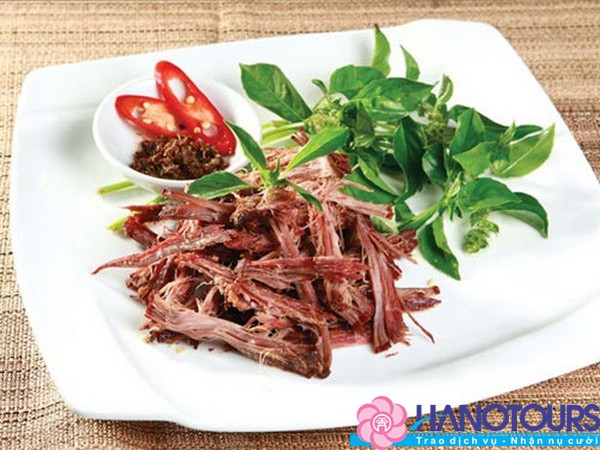 kinh-nghiem-du-lich-phu-yen-bo-mot-nang