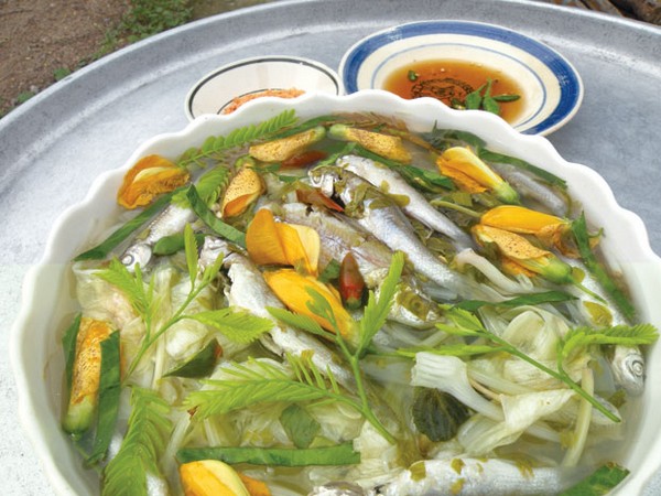 Canh chua cá linh