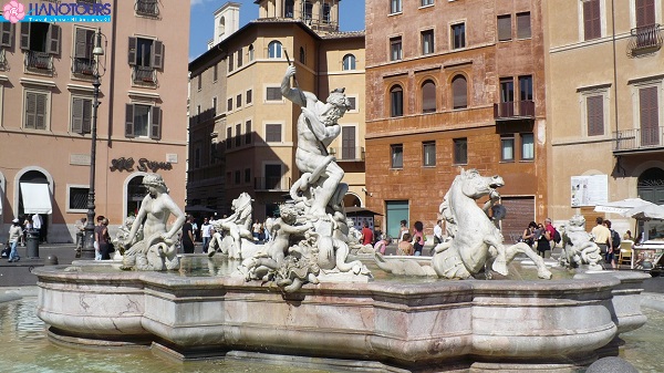 Đài Phun Nước Neptune – Fontana di Nettuno