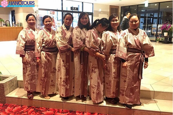 trải nghiệm mặc kimono nhật bản