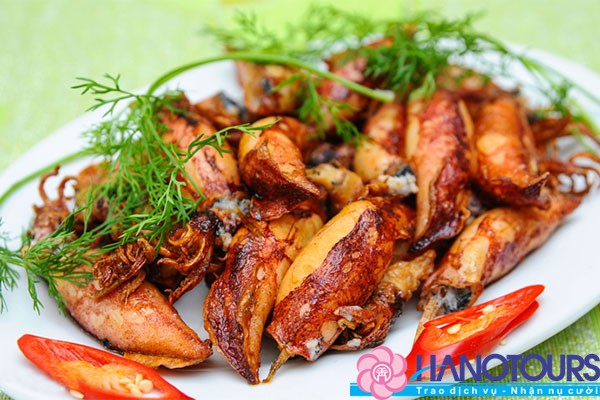 3 món mực trứng khoái khẩu cho chuyến du lịch Cô Tô