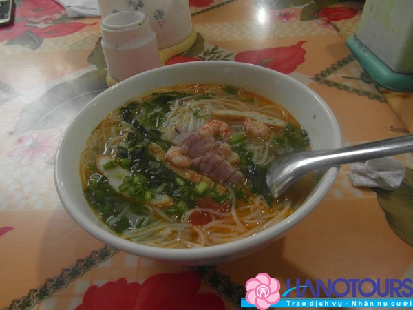 bun-be-be-du-lich-co-to