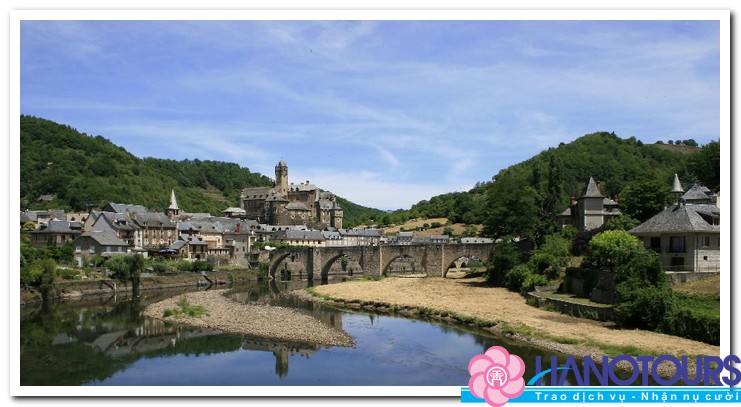 thị trấn Estaing