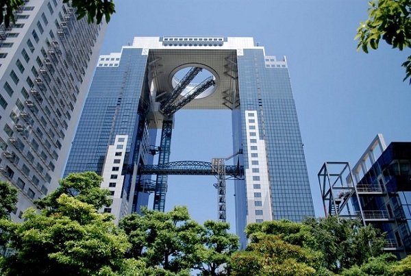 tham quan tòa nhà Umeda Sky Building