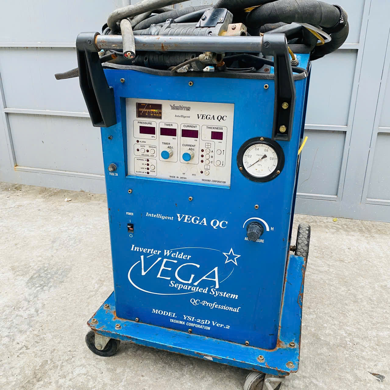 MÁY HÀN ĐIỂM CẦM TAY YASHIMA YSI-20DV2 25KVA