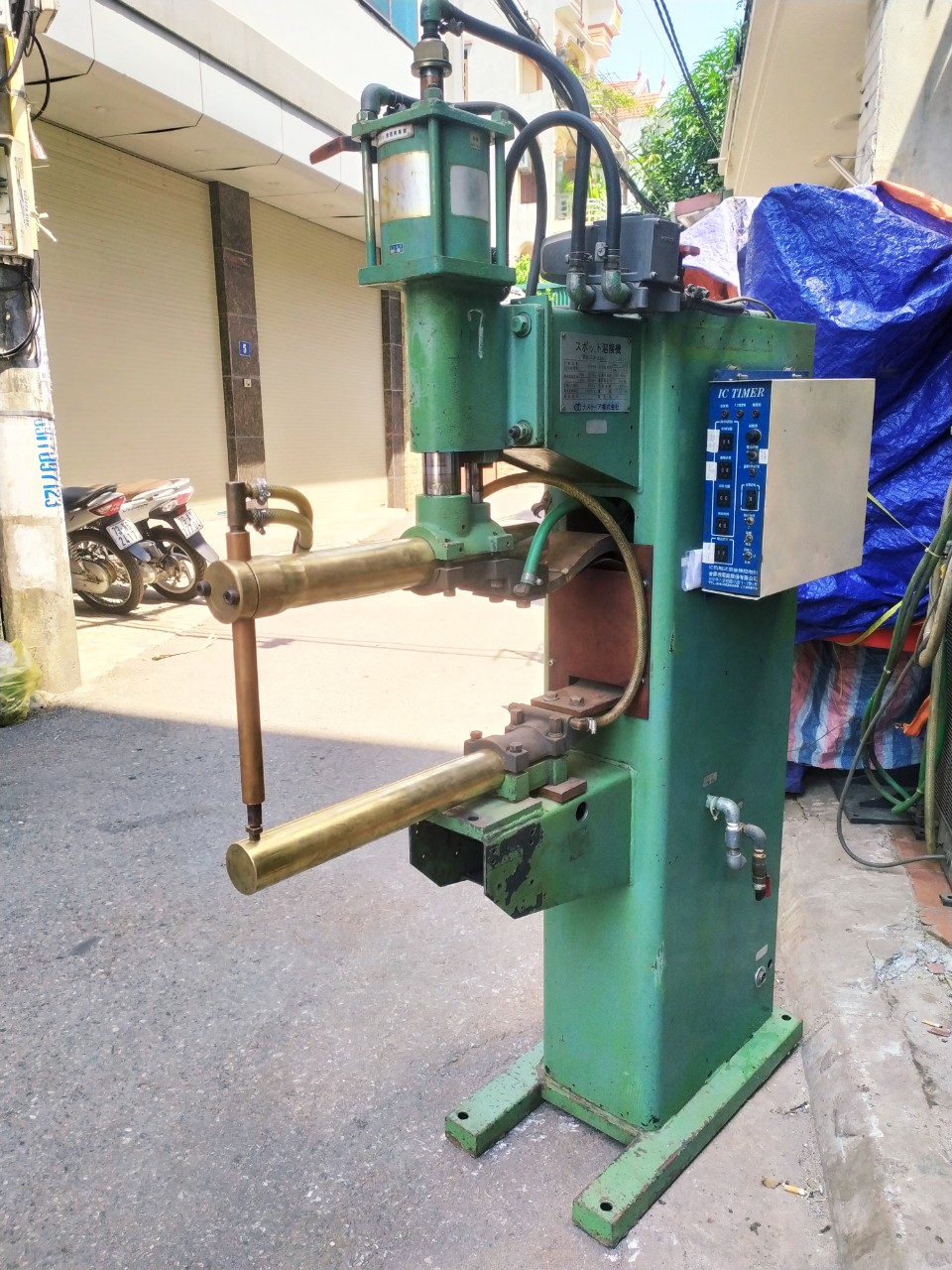 MÁY HÀN BẤM 35KVA