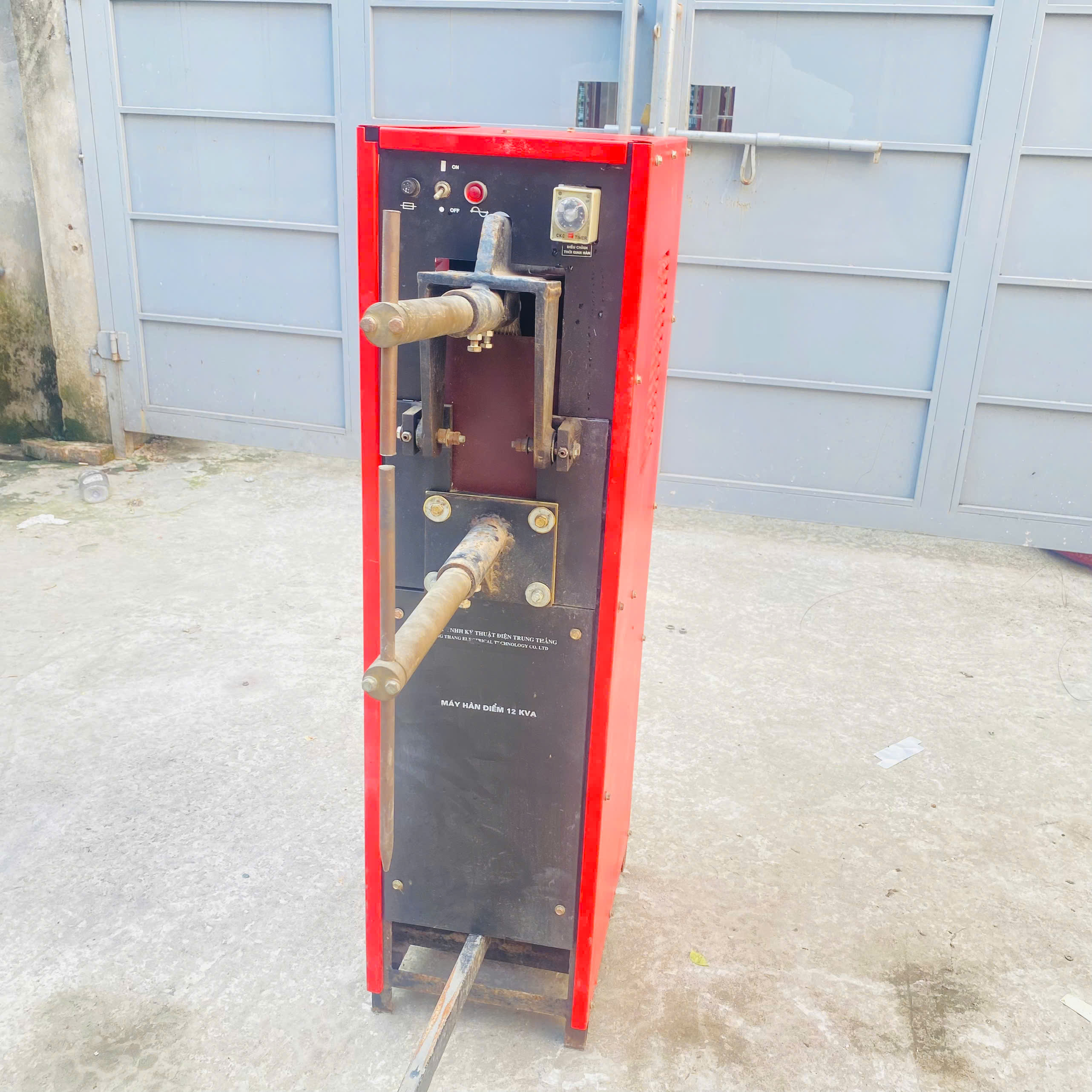 Máy hàn điểm 12kVA