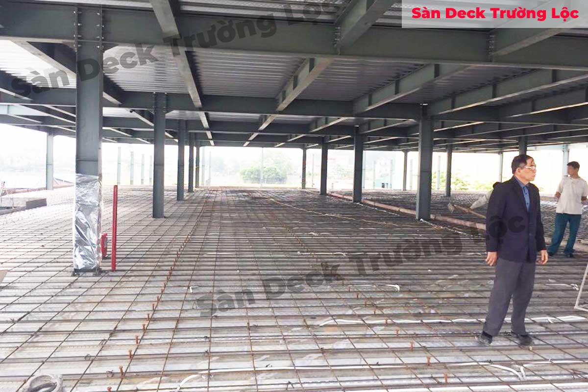 Thi công sàn deck tại Thái Bình
