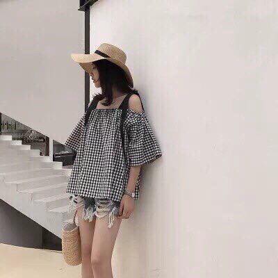 Áo caro trễ vai cột dây ruy băng