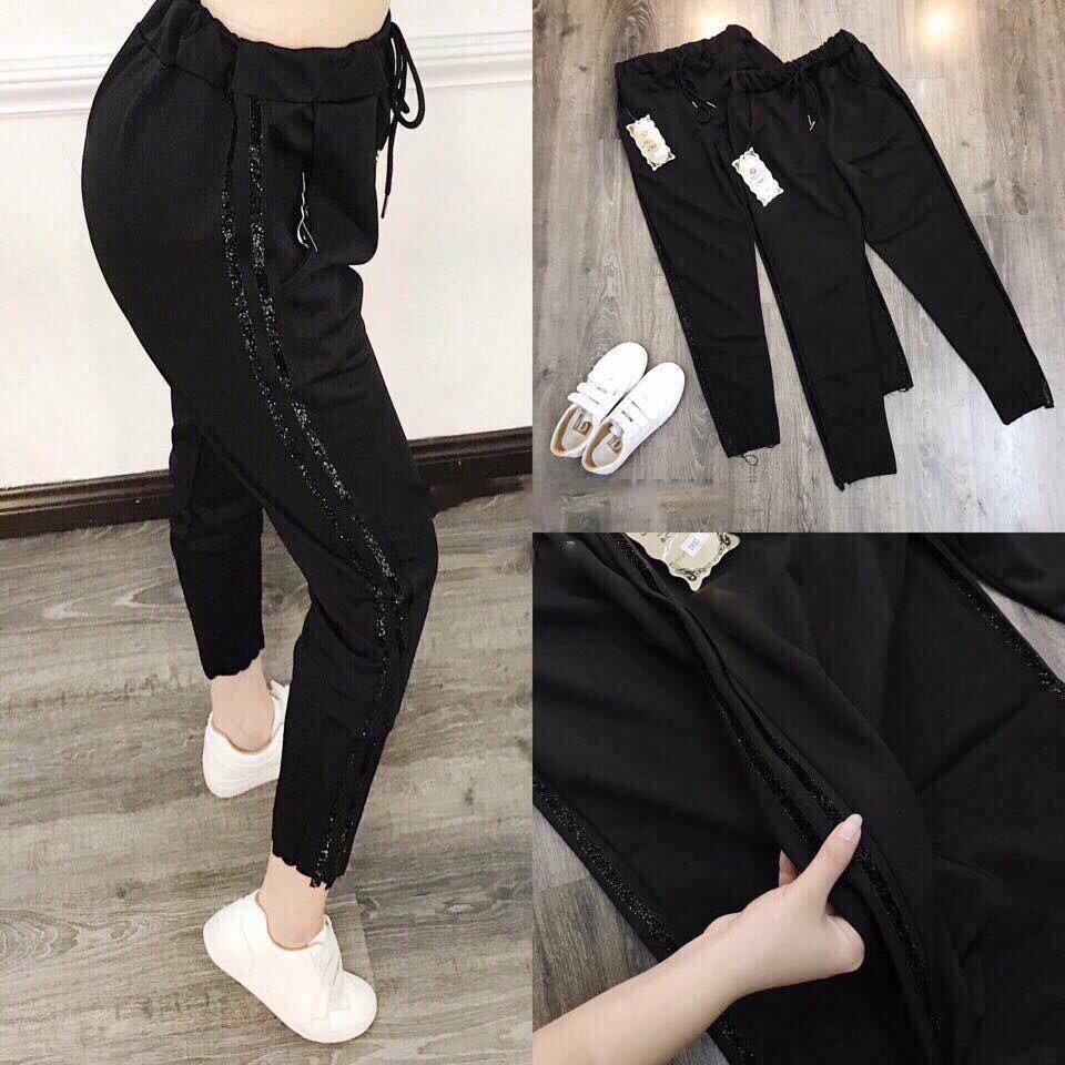Quần jogger viền sọc nhũ