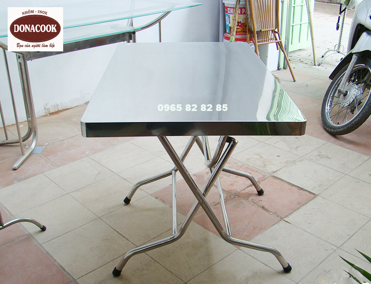 bàn ăn inox gấp gọn