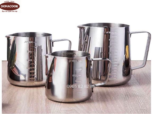 ca đánh sữa inox chia vạch