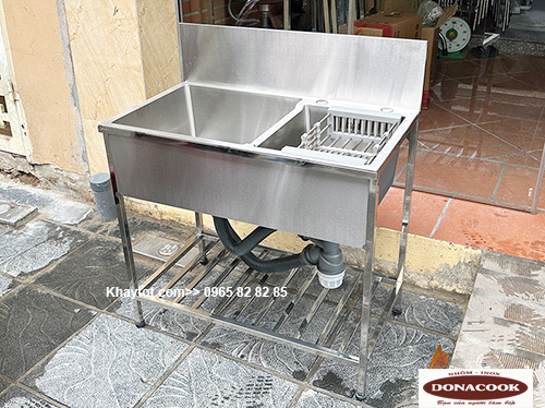 chậu inox 2 hố lệch có tấm chắn