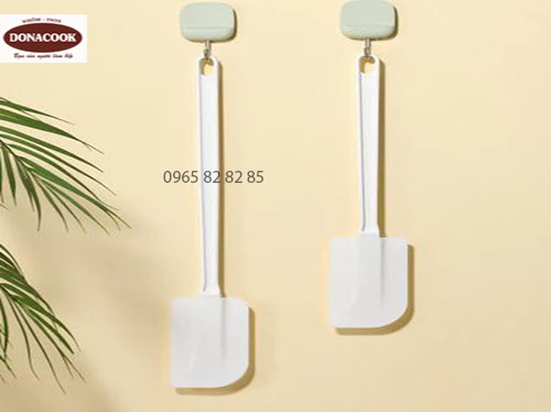 VÉT BỘT SILICON CÓ LỖ ĐỤC TREO