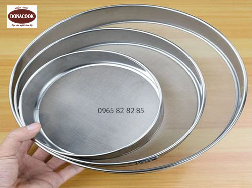 DUGNJ CỤ RÂY BỘT BẰNG INOX