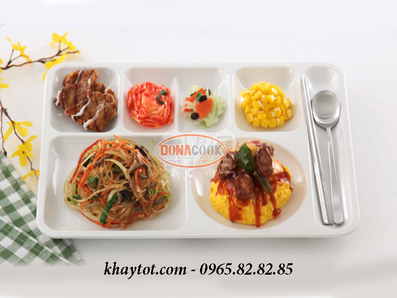 khay cơm nhựa hàn quốc