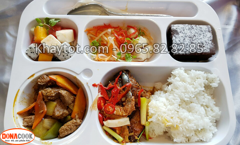 khay cơm 5 ngăn phíp