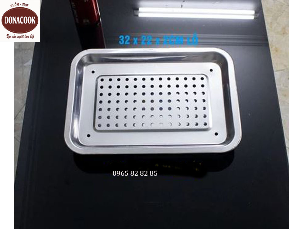 khay inox lỗ 32x22x2cm