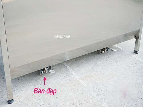 TỦ CHẬU RỬA INOX CÓ VÒI ĐẠP