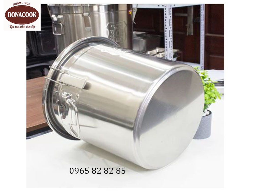 thùng inox có nắp đậy