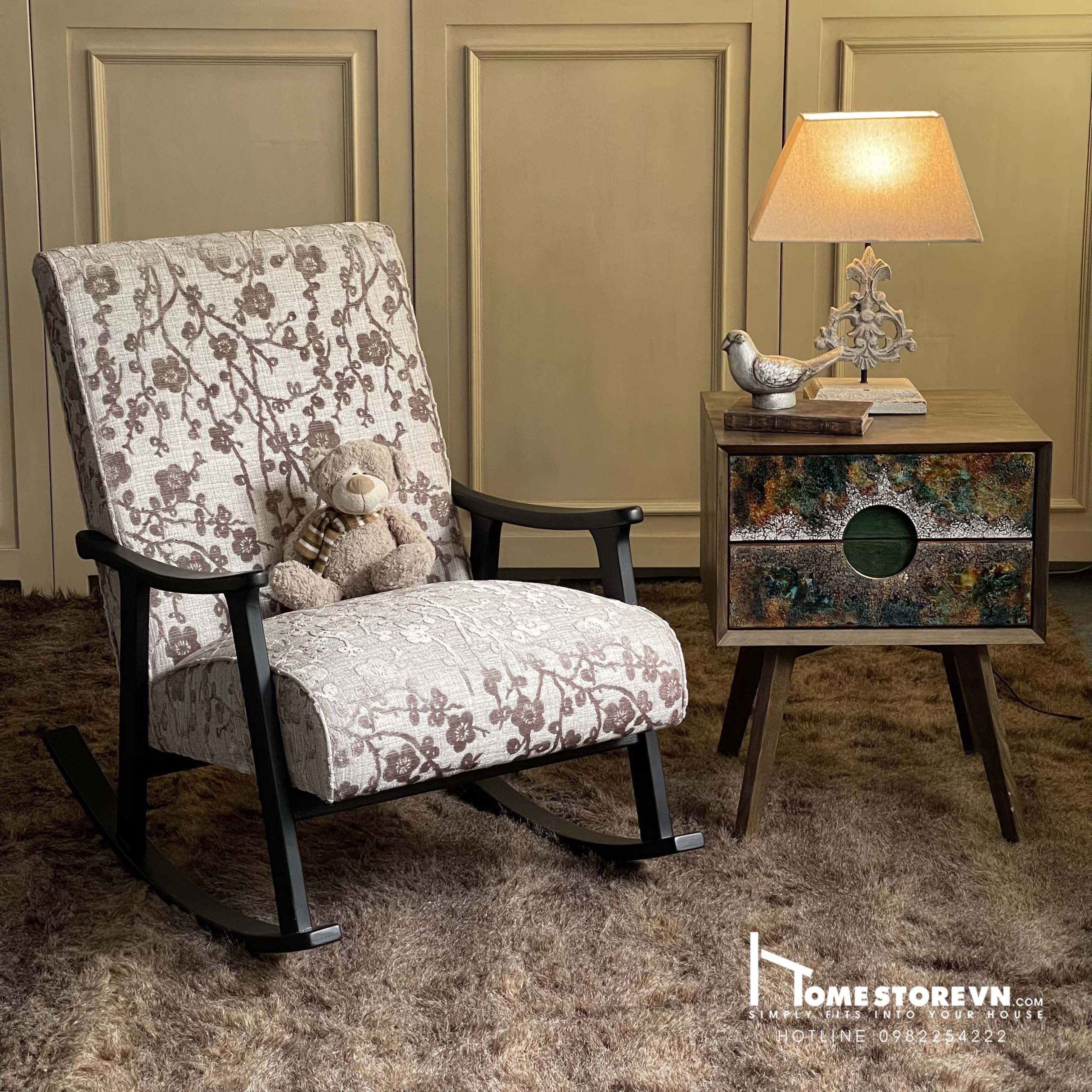 ghế bập bênh đệm liền vải hoa mai 3D nhung khung màu gỗ đen rộng 68cm sâu 90 cm cao 89cm