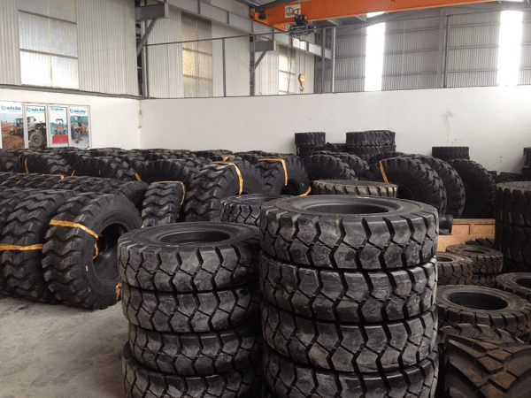 phu-tung-may-xuc-lat-trung-quoc