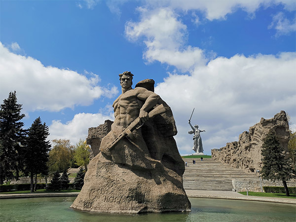 SDLG-to-chuc-su-kien-tay-lai-cu-khoi-tai-Nga