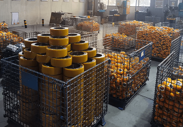 banh-pu-252x88-165-xe-nang-dien-noblelift