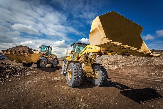 may-xuc-lat-liugong-gianh-thi-truong