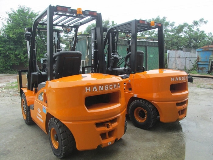 xe-nang-3-tan-hangcha-xseries