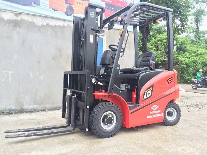 xe-nang-dien-1.5-tan-hangcha