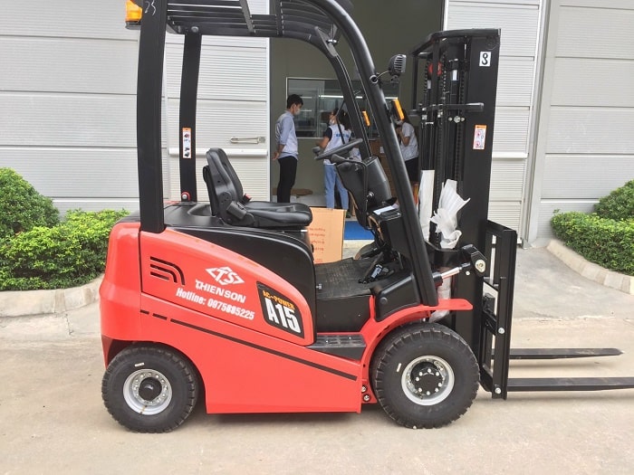 xe-nang-dien-1.5-tan-hangcha