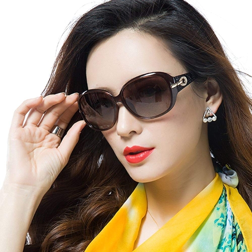 Top 5 Xu Hướng Kính Thời Trang Nổi Bật Năm Nay