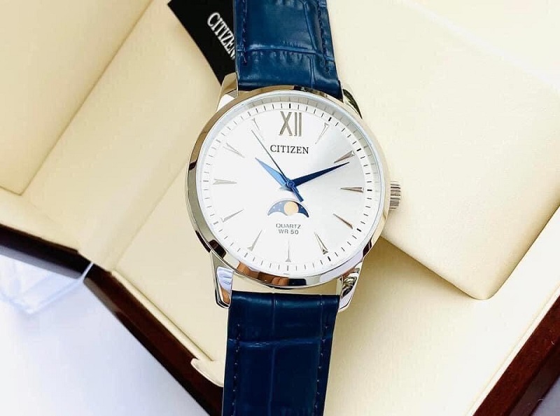 CITIZEN Quartz 42mm Nam AK5000-03A