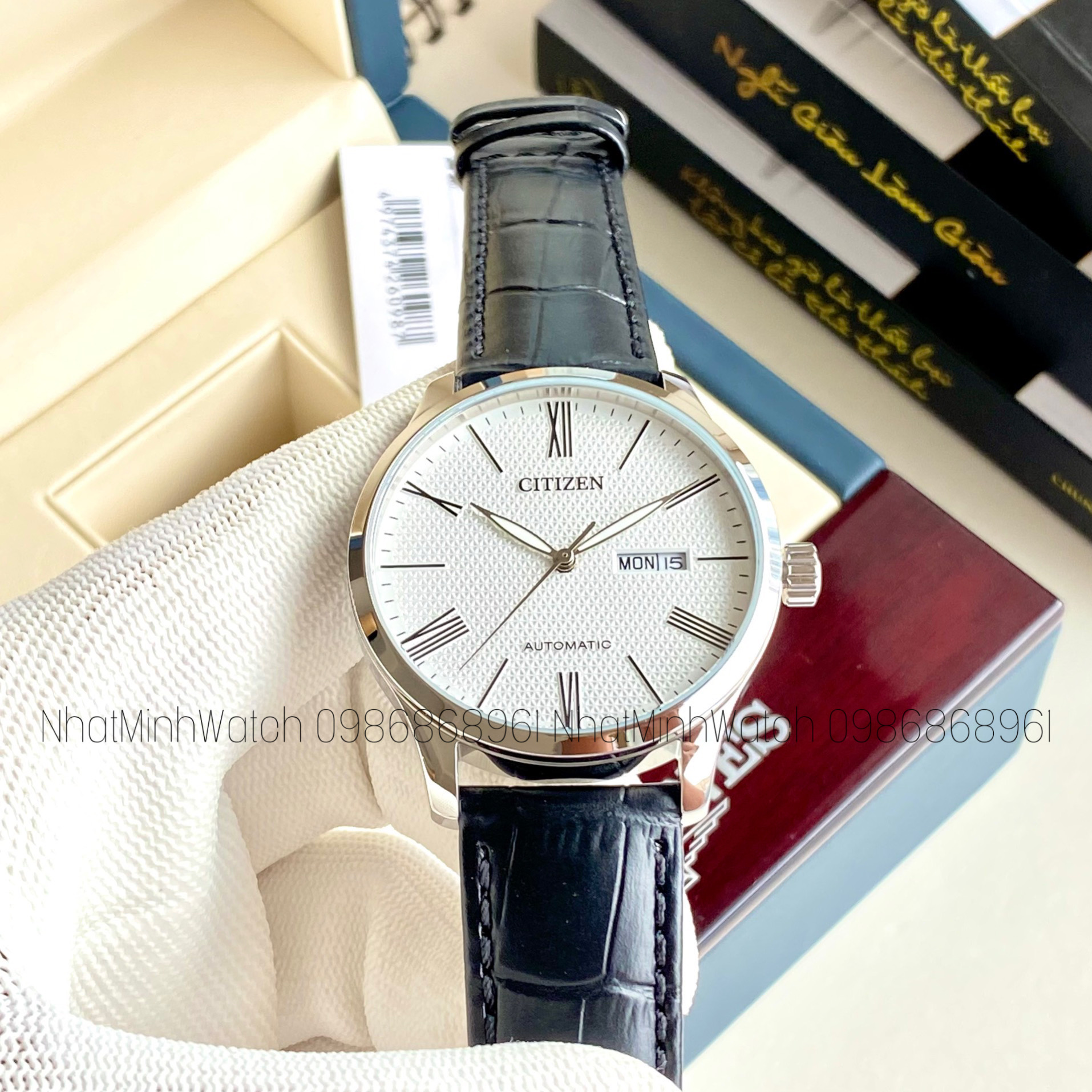 CITIZEN 40mm Nam NH8350-08A