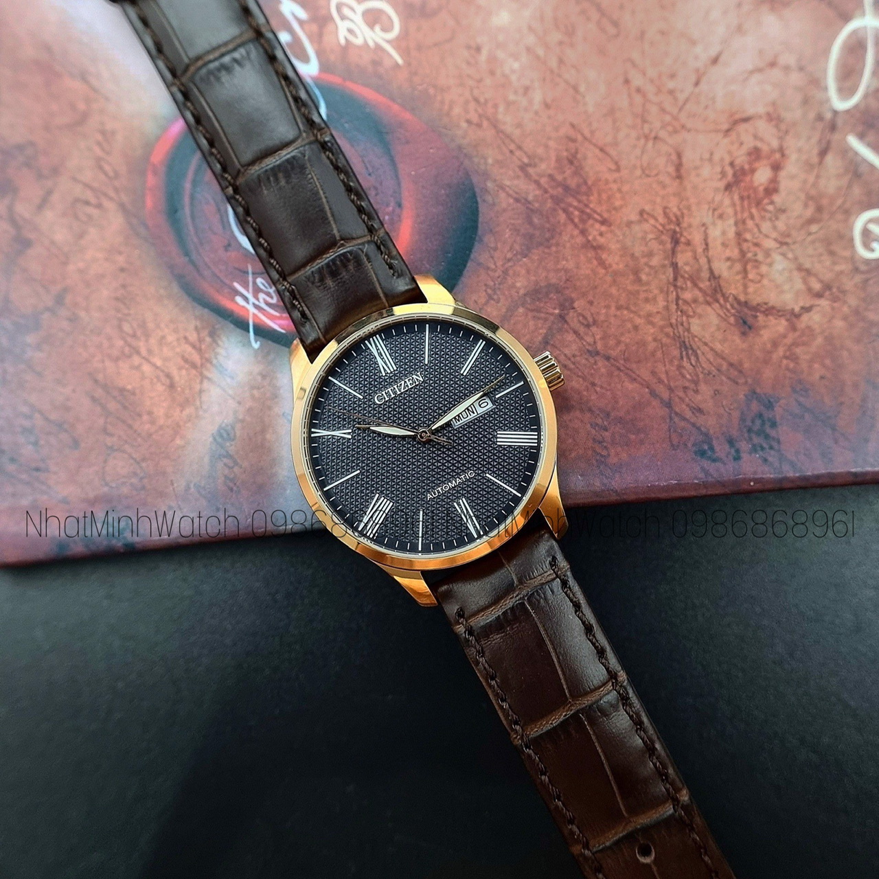 CITIZEN 40mm Nam NH8353-00H