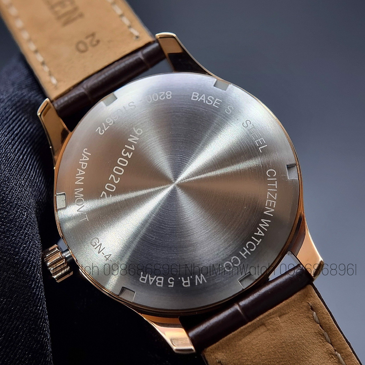 CITIZEN 40mm Nam NH8353-00H