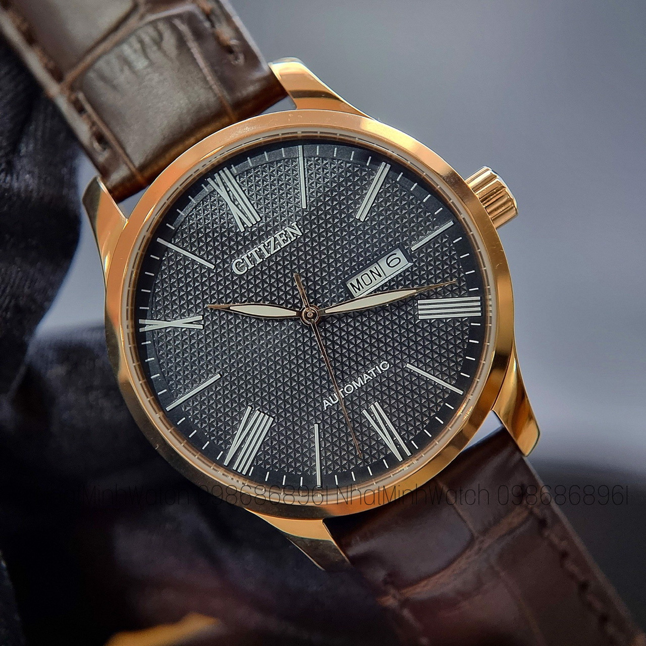 CITIZEN 40mm Nam NH8353-00H