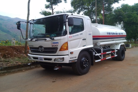 Tìm hiểu những ứng dụng của xe phun nước rửa đường tim-hieu-nhung-ung-dung-cua-xe-phun