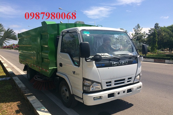 Vai trò của xe quét hút bụi đường phố vai-tro-cua-xe-quet-hut-bui-duong-pho-0