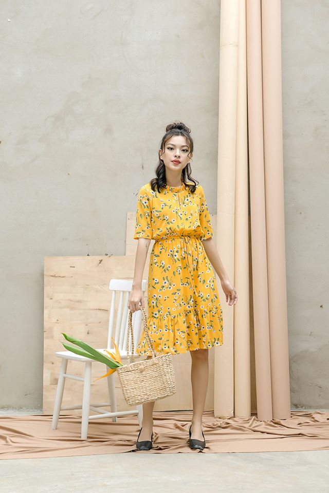 Đầm Hoa Tay Lỡ Đuôi Cá - Vàng _ HA440