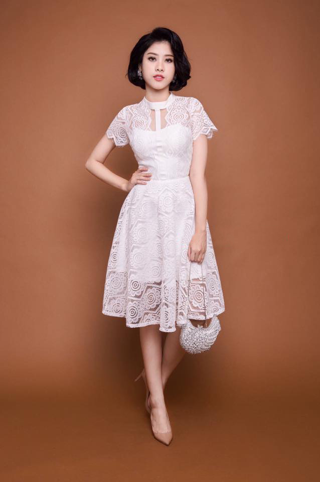 Đầm Ren Xòe Cổ Trụ Cao Cấp - Trắng _ HA368