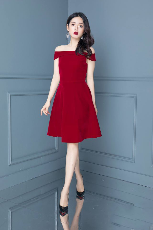 Đầm Xòe Trễ Vai Có Túi Dễ Thương _ HA425